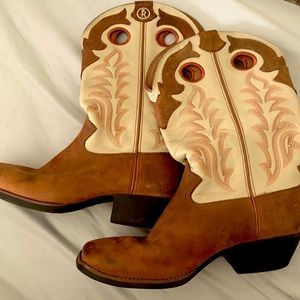 Tony Lama cowboy boots size 8